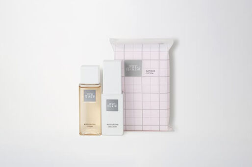 Get a free gift with purchase THE GINZA over 50,000JPY