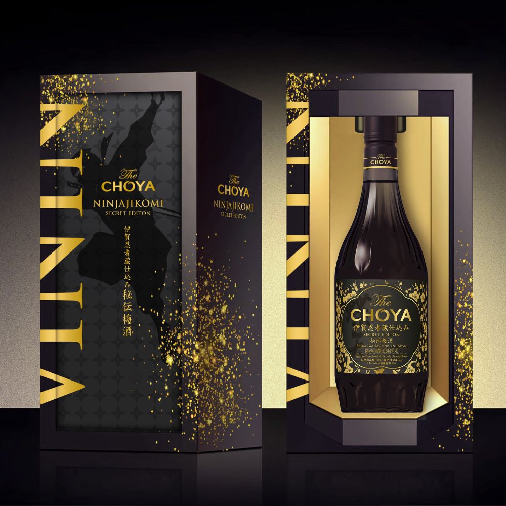 The CHOYA 伊賀忍者蔵仕込み SECRET EDITION 秘伝梅酒 700ml