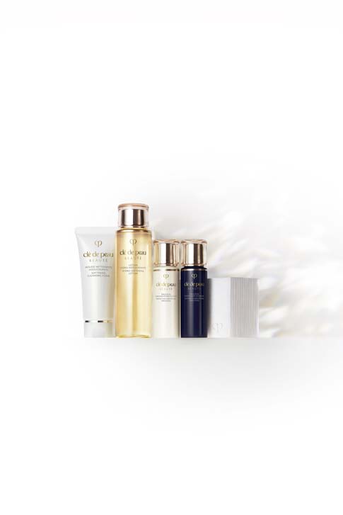 エミレーツ 旅行用化粧品セット エミレーツ 旅行用化粧品セット Japanese Skincare Sets and