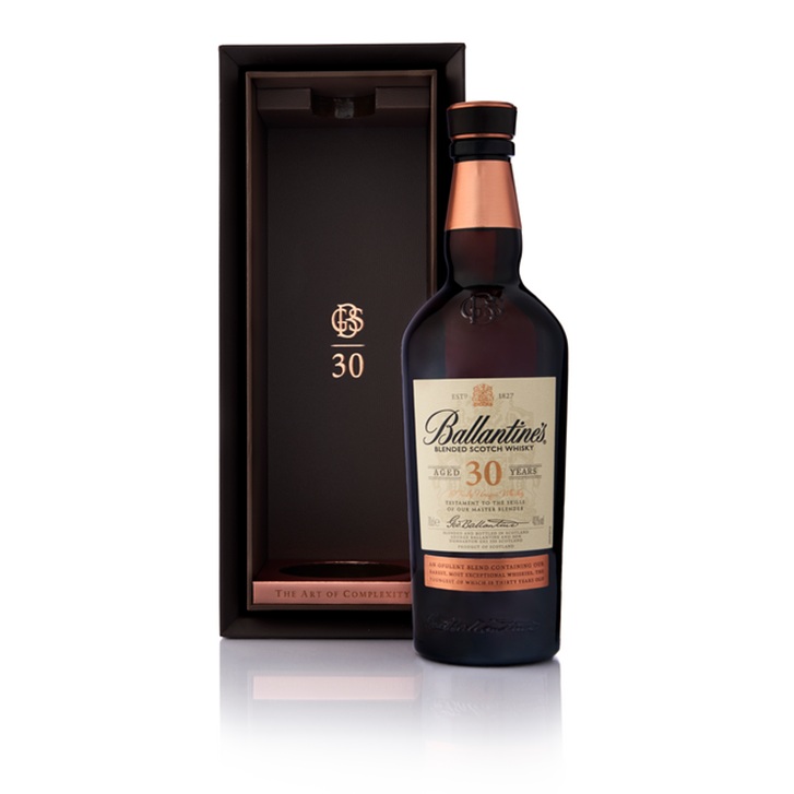 バランタイン30年 /ブレンデッドスコッチウィスキー 700ml